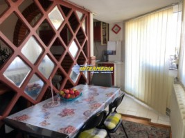 apartament-3-camere-decomandat-finisat-si-mobilat-de-vanzare-ultracentral-in-centru-8